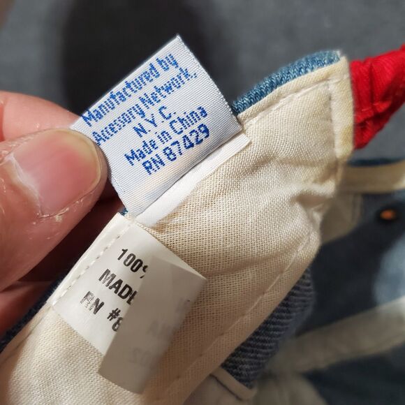 VTG Winnie The Pooh Denim Hat Adult Red Bill Disney POOH Spell Out Y2K 90s Cap - Picture 8 of 10